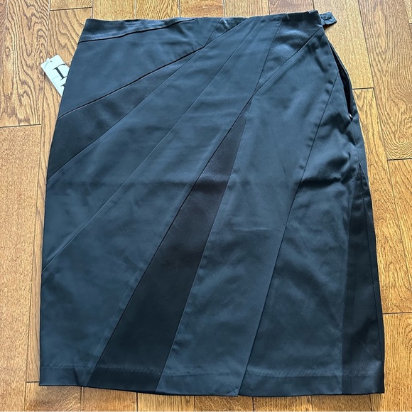 Pencil skirt - Picture 1 of 7